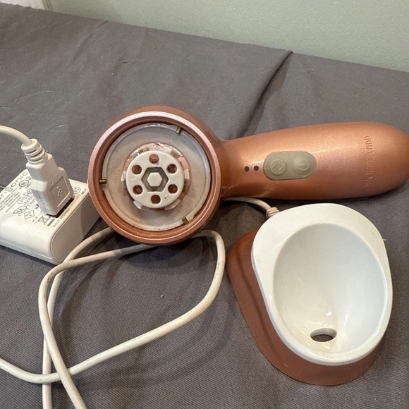 michael todd pink soniclear petite with charging stand - Picture 3 of 4